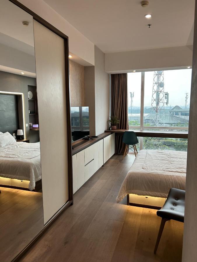 U Residence 2 Studio Apartment Pool View Tangerang Exterior photo
