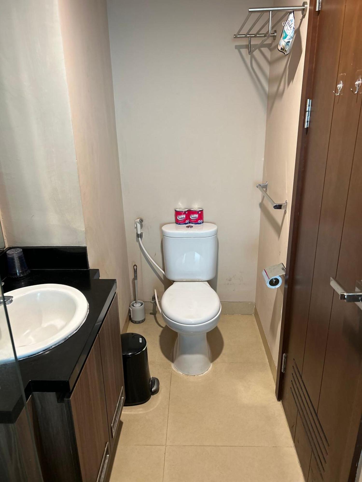U Residence 2 Studio Apartment Pool View Tangerang Exterior photo